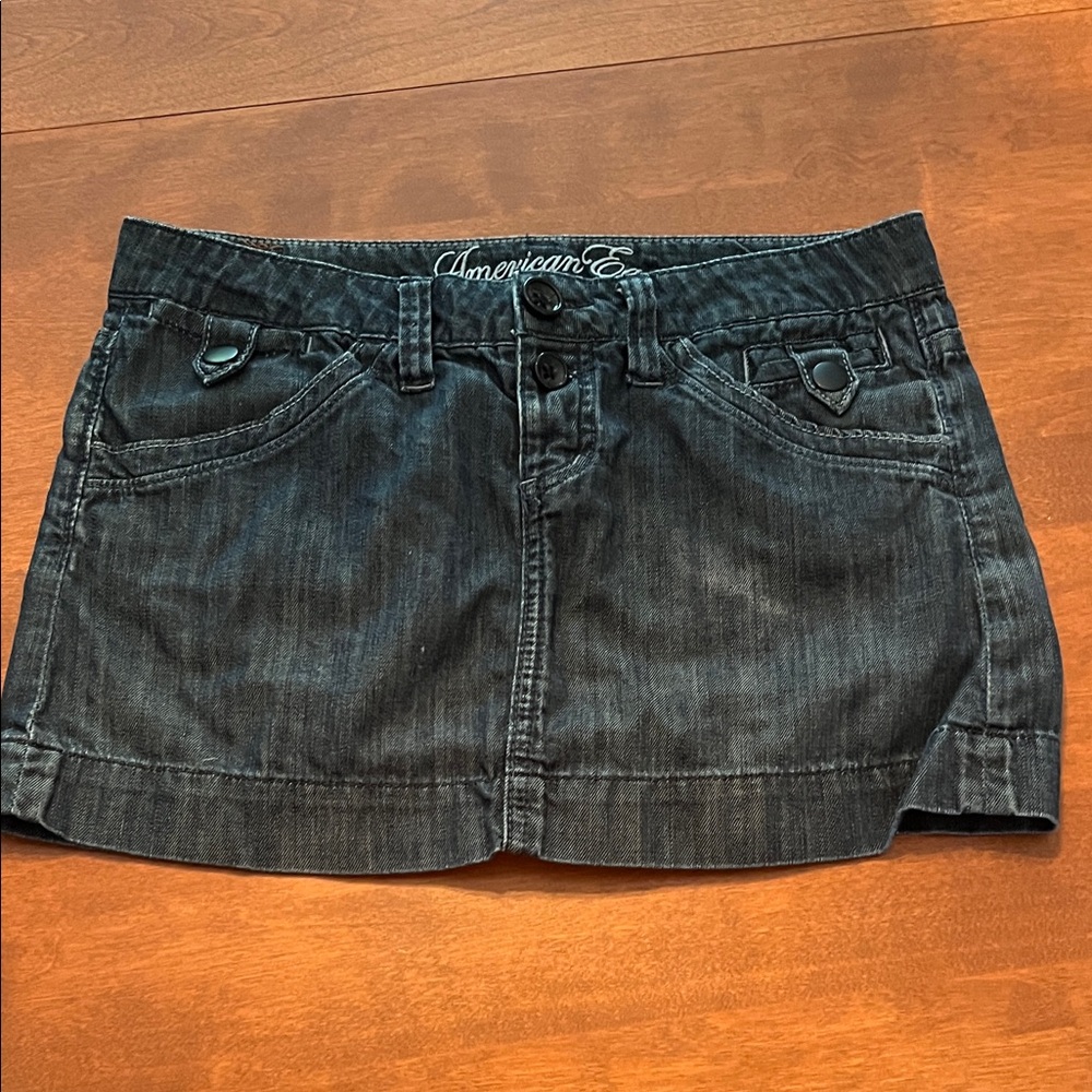 American Eagle Blue Denim Mini Skirt, Size 4, Buttoned Fly